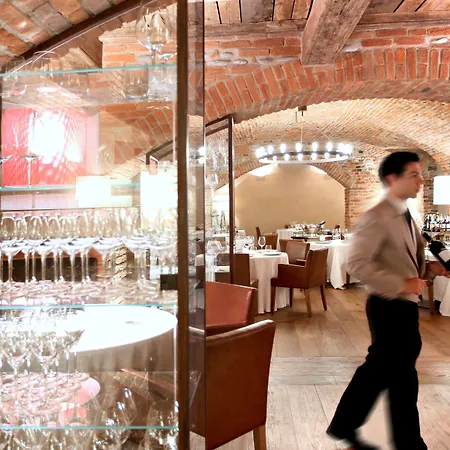Palazzo Righini Szálloda 4*