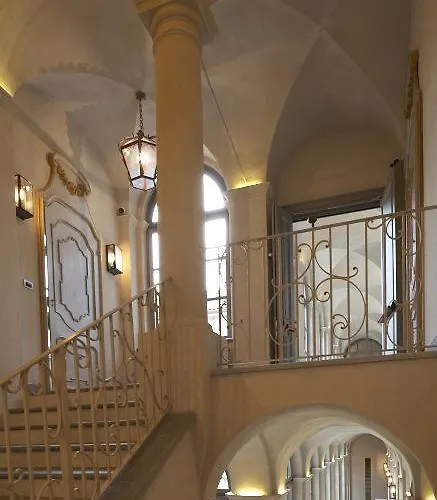 Palazzo Righini Отель