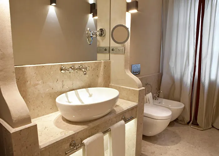 Отель Palazzo Righini 4*