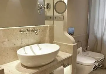 Palazzo Righini Отель